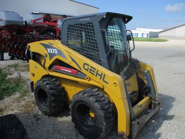 Image of Gehl V270 equipment image 3