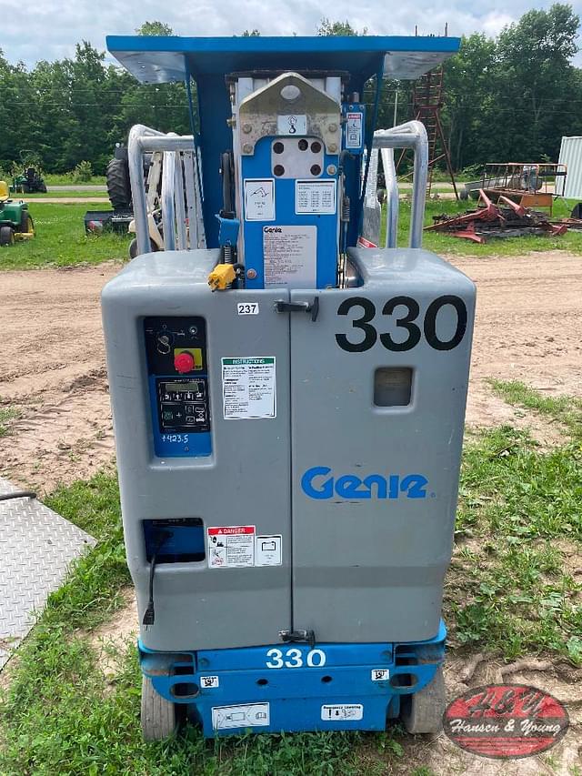 Image of Genie GR-15 equipment image 1