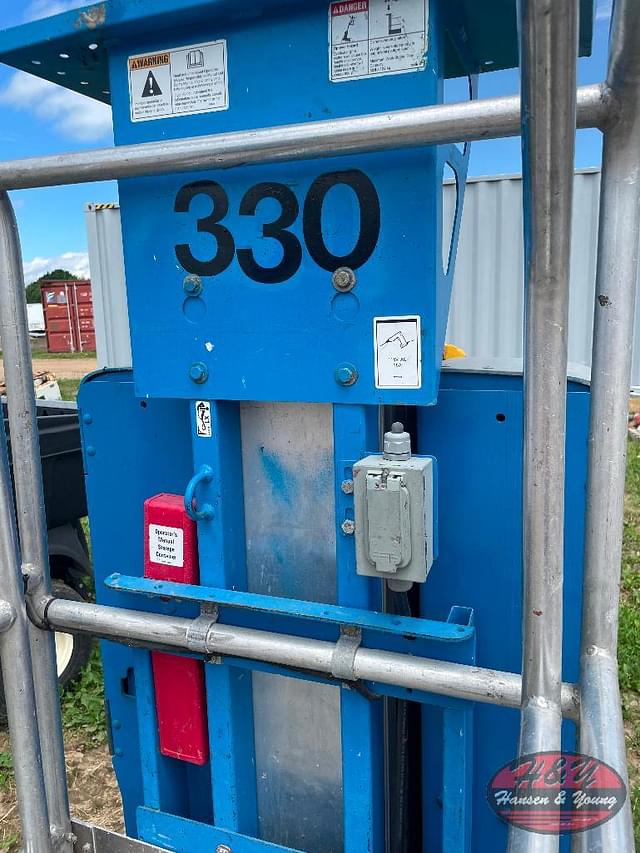 Image of Genie GR-15 equipment image 4