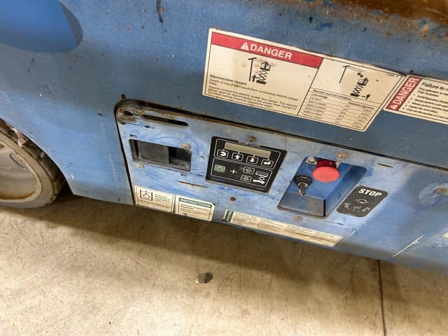 Image of Genie GS-2646 equipment image 1