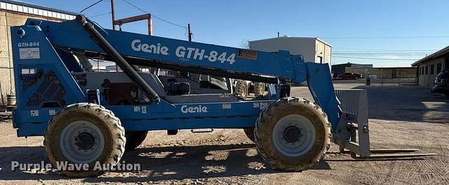 Image of Genie GTH844 equipment image 3