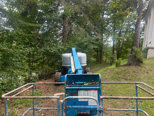 Image of Genie S-45 equipment image 3