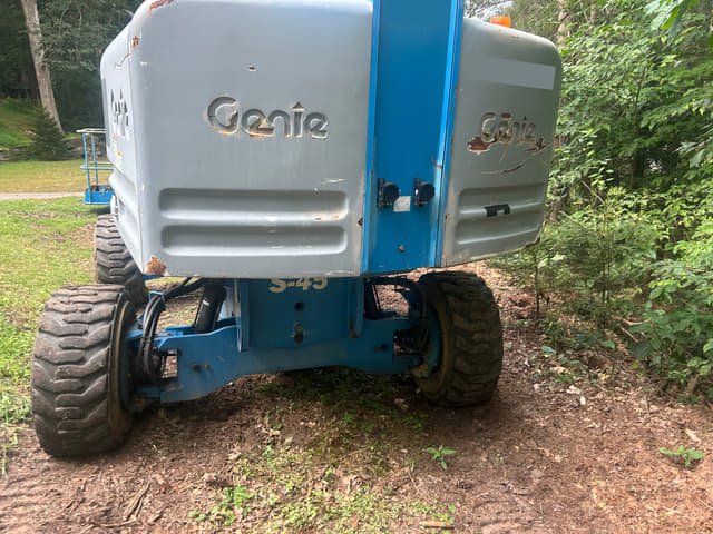 Image of Genie S-45 equipment image 2