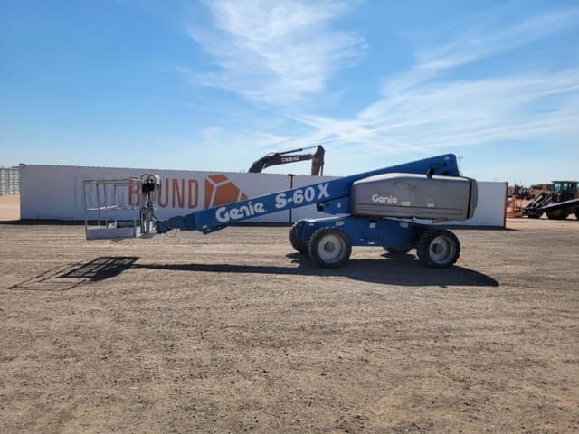 Image of Genie S-60X equipment image 1