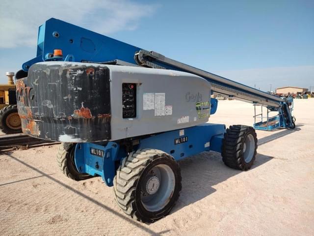 Image of Genie S-85 equipment image 2