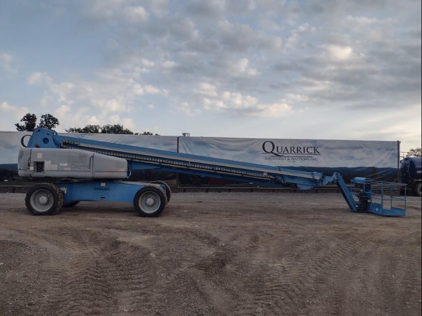 2012 Genie S125 Equipment Image0