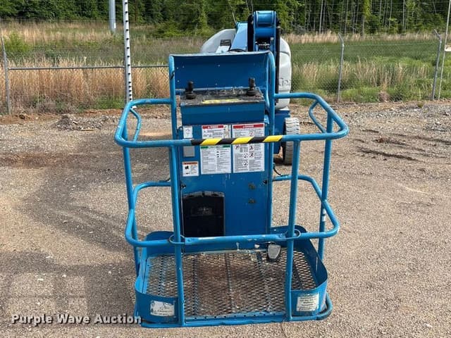 Image of Genie Z40/23NRJ equipment image 1