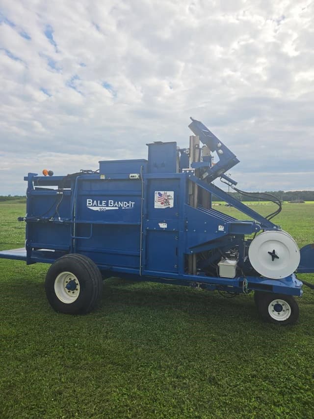 Image of GFC Bale Band-It 200 equipment image 1