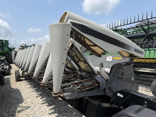 Image of Gleaner 3000 Primary image