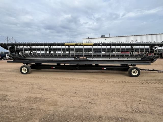 Image of Gleaner 9250-35 equipment image 1