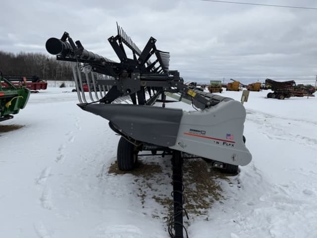 Image of Gleaner 9250-35 equipment image 1