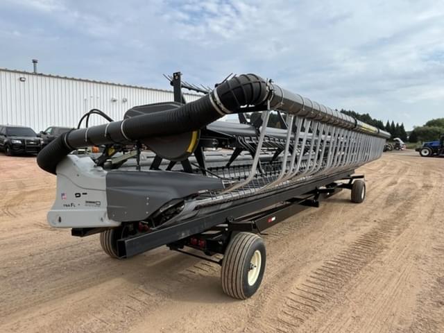 Image of Gleaner 9250-35 equipment image 4