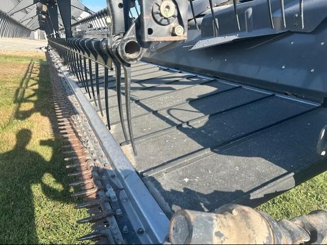 Image of Gleaner 9250 Image 1