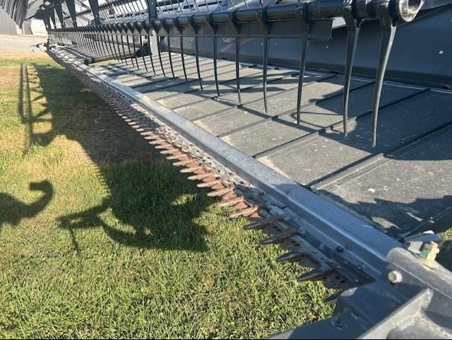 2012 Gleaner 9250 Equipment Image0