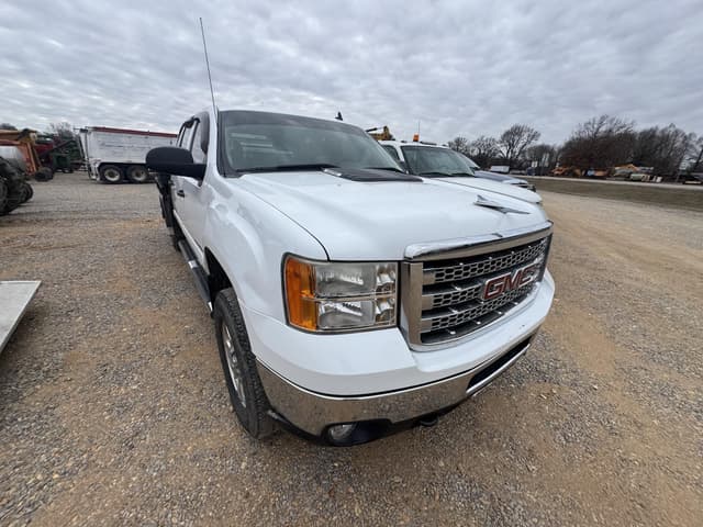 Image of GMC 2500 equipment image 4