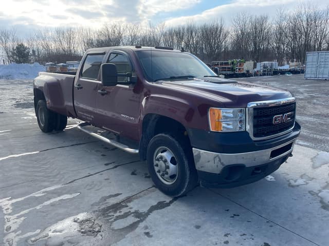 Image of GMC 3500HD equipment image 1