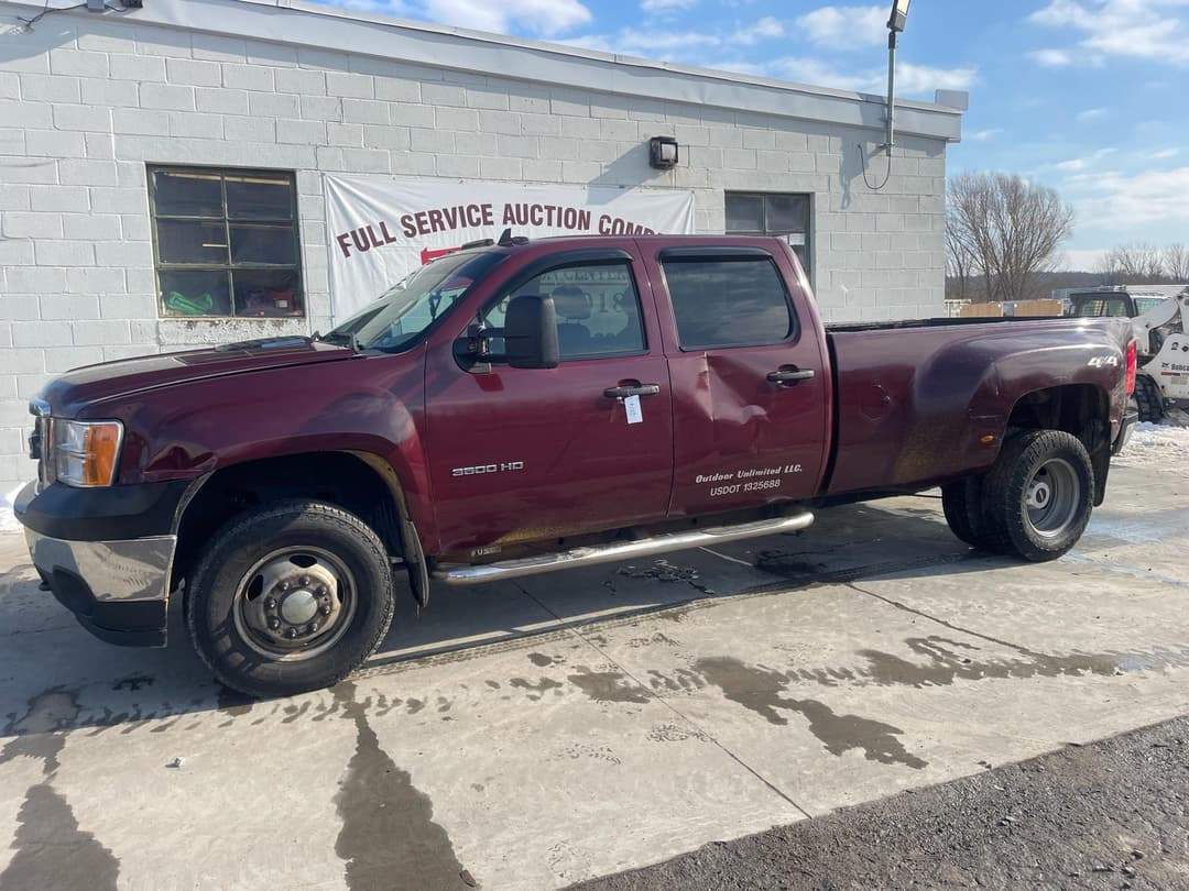 Image of GMC 3500HD Primary image