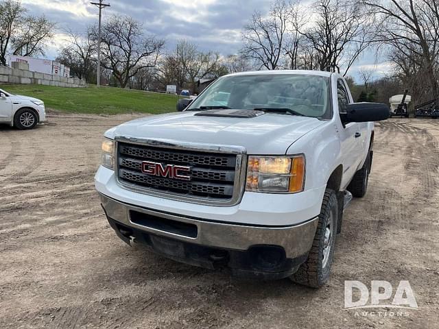 Image of GMC 3500HD equipment image 1