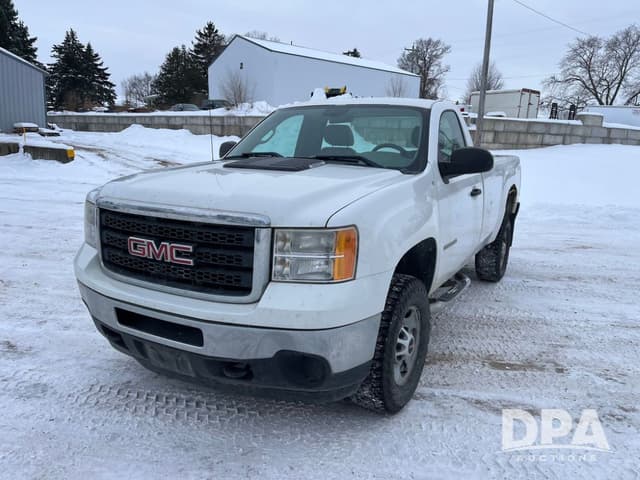 Image of GMC 3500HD equipment image 1