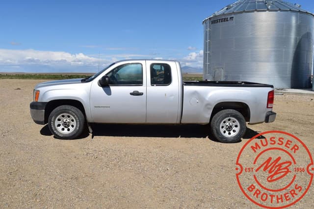 Image of GMC 1500 equipment image 2