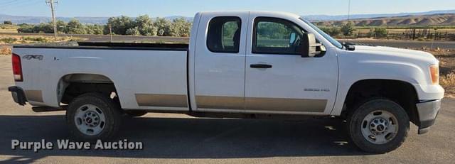 Image of GMC 2500 equipment image 3