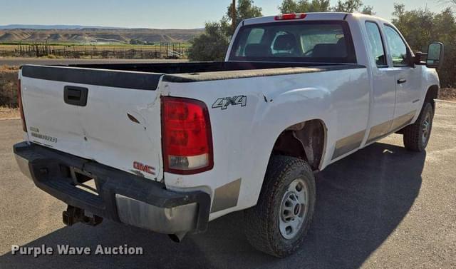 Image of GMC 2500 equipment image 4