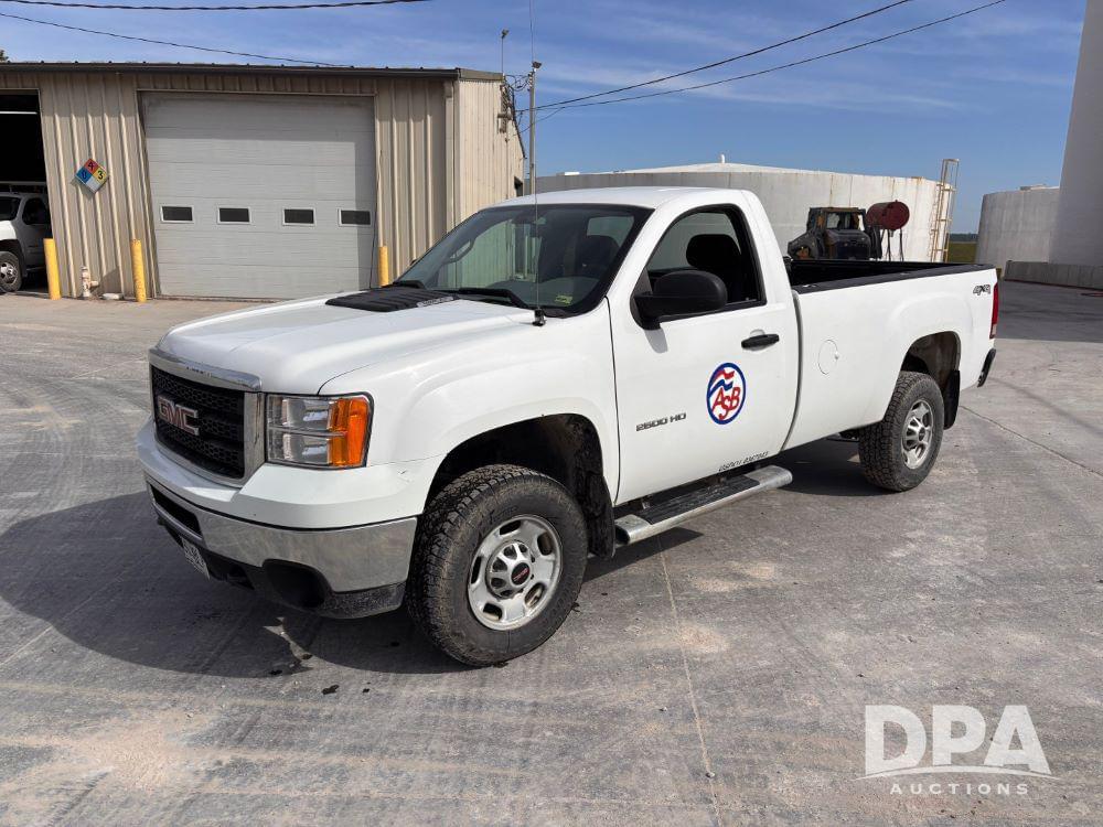 Image of GMC 2500HD Primary image