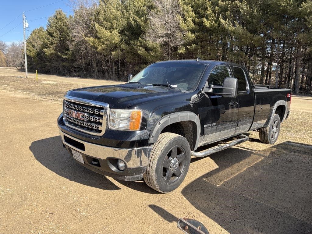 Image of GMC 2500HD Primary image