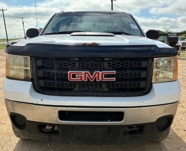 Image of GMC 2500HD equipment image 1