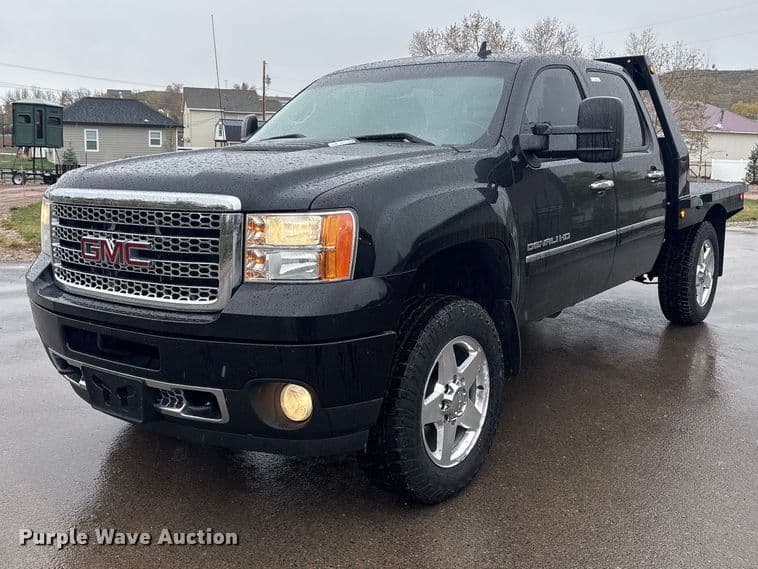 Image of GMC 2500HD Primary image