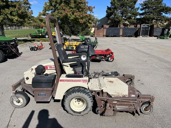 Image of Grasshopper 725D equipment image 1