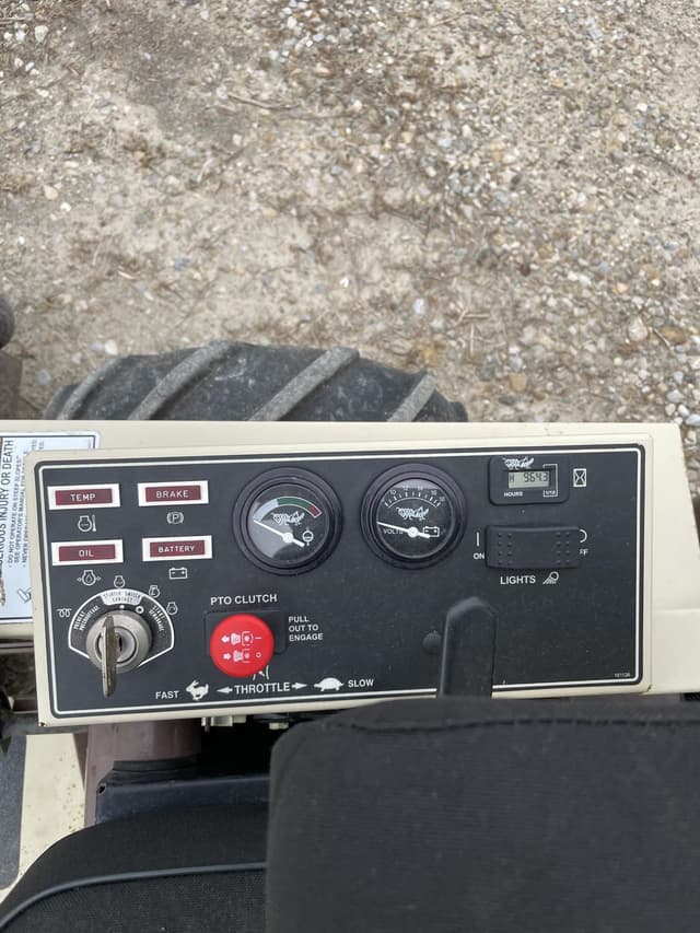 Image of Grasshopper 725D equipment image 3