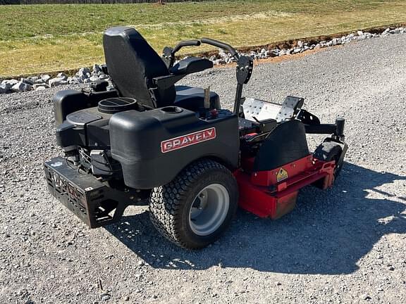 Image of Gravely ZT 52HD equipment image 3