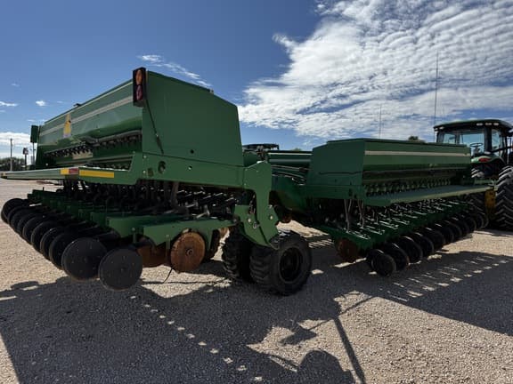 Image of Great Plains 3S-4000HD equipment image 4