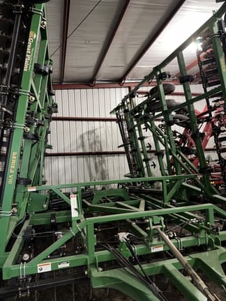 Image of Great Plains 8333DV equipment image 2