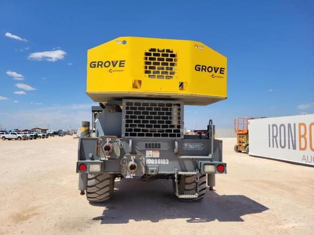 Image of Grove RT530E-2 equipment image 3