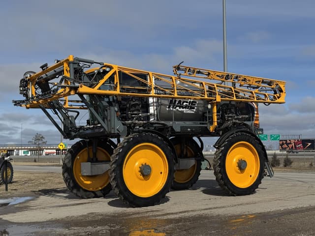 Image of Hagie STS12 equipment image 1