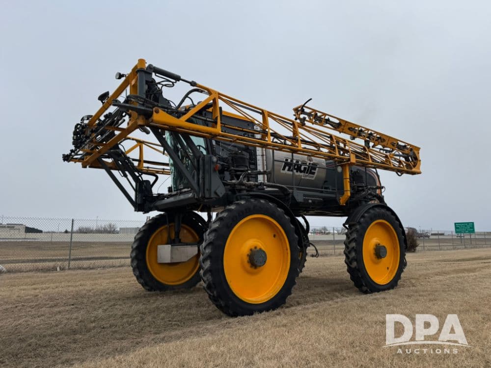 Image of Hagie STS12 Primary image