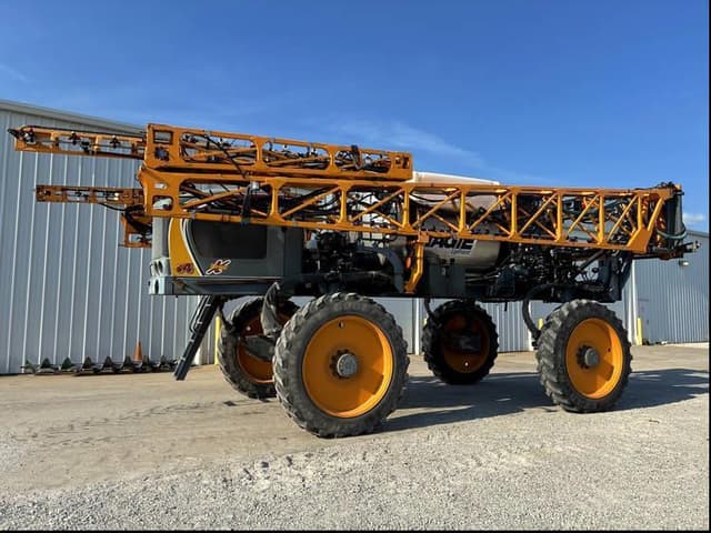 Image of Hagie STS14 equipment image 3