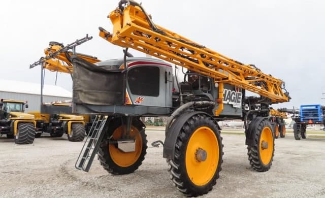 Image of Hagie STS16 equipment image 3