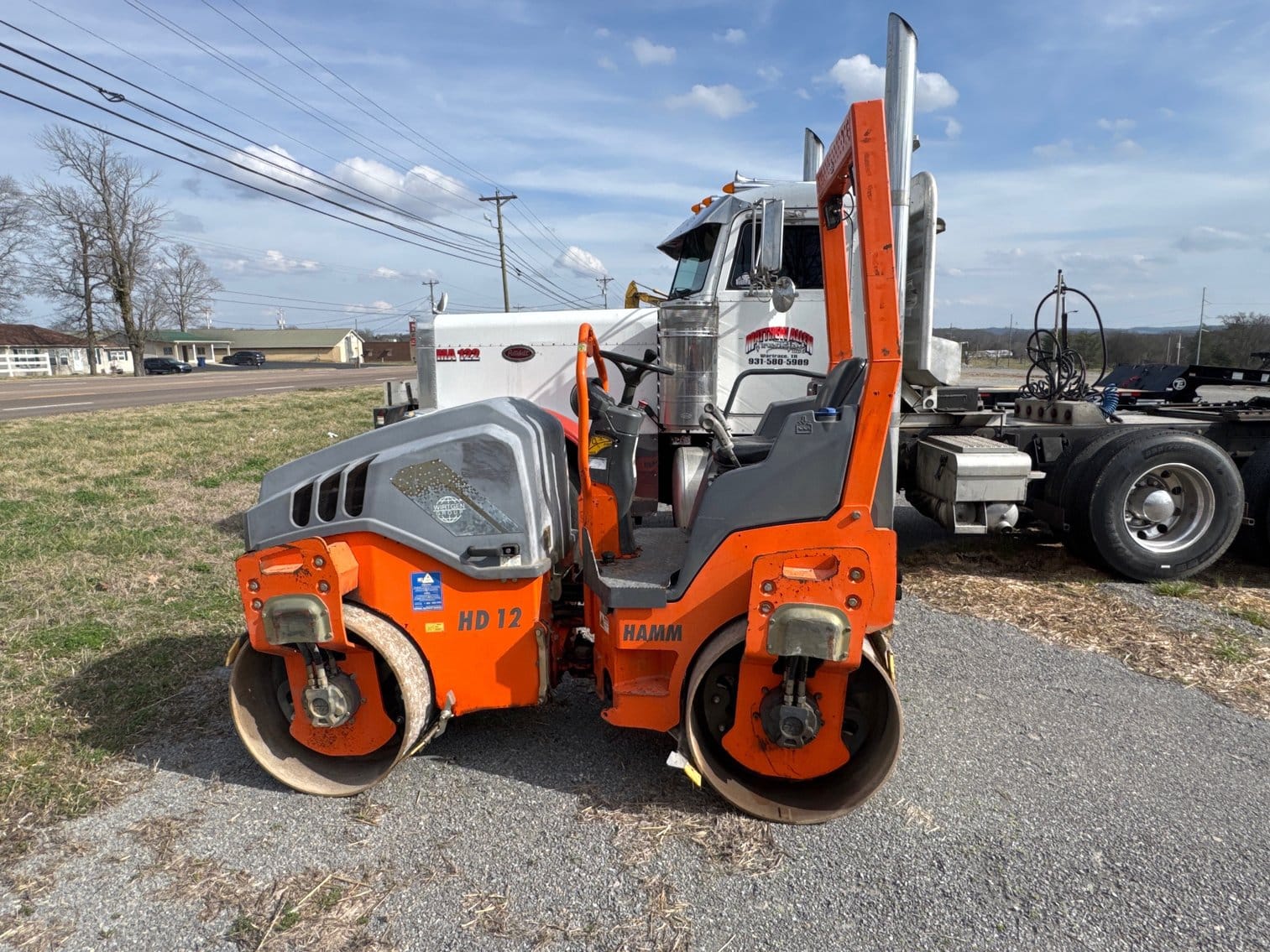 2012 Hamm HD12 Equipment Image0