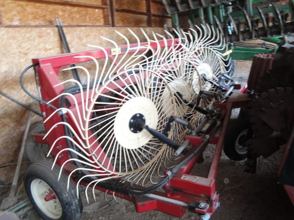 Main image H&S Hay Machine II