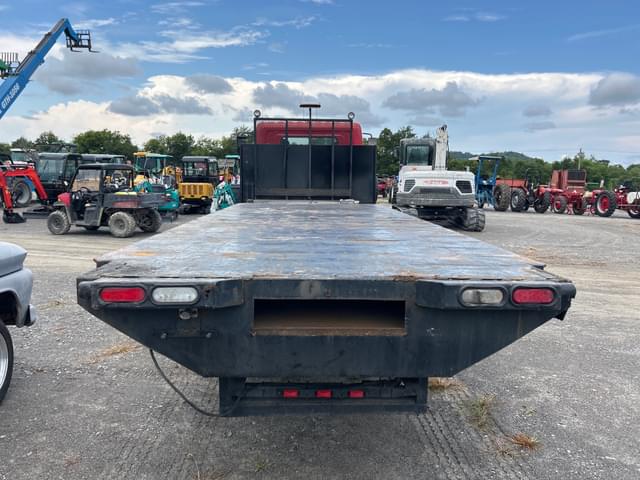 Image of Hino 268 equipment image 4