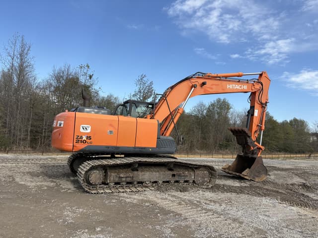 Image of Hitachi ZX210LC-5N equipment image 4