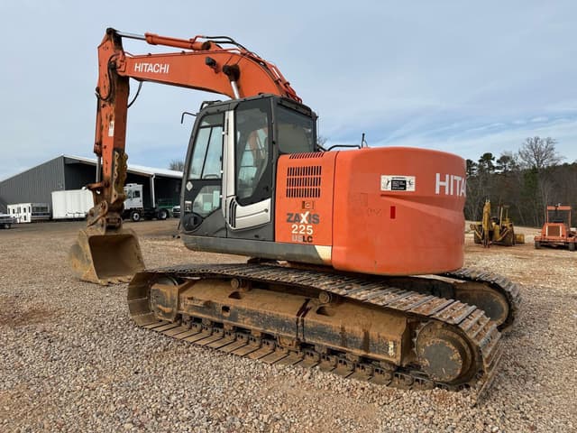 Image of Hitachi ZX225US LC-3 equipment image 2