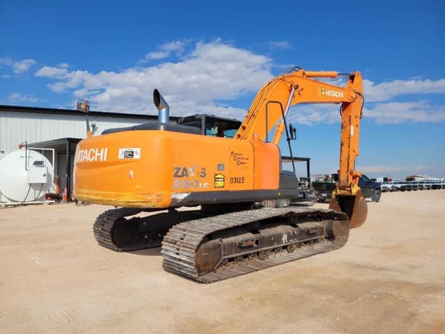Image of Hitachi ZX250LC equipment image 3
