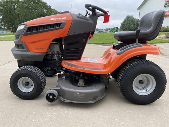 Main image Husqvarna YTH2242