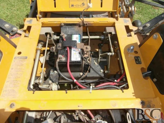 Image of Hustler FasTrak equipment image 4