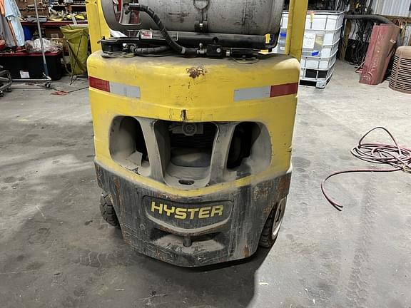 Image of Hyster S50FT equipment image 3