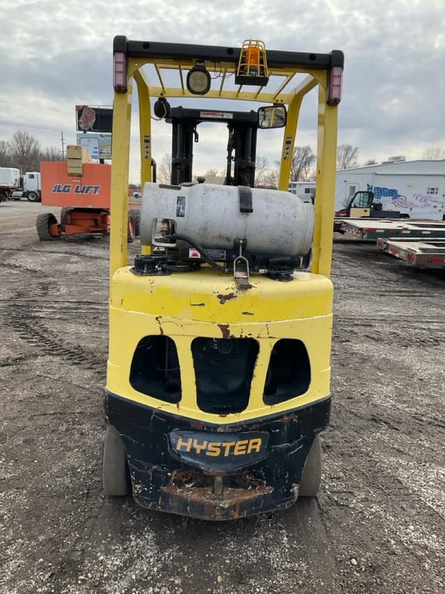 Image of Hyster S50FT equipment image 3